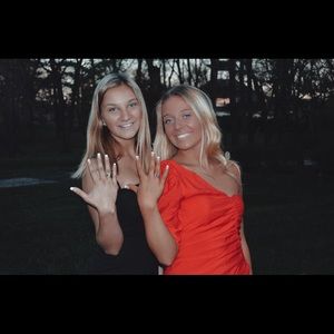 Meet your Posher, Riley